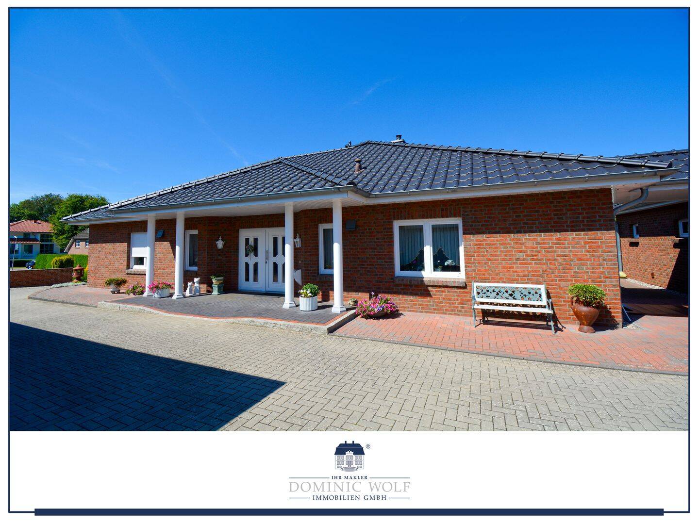 Energieeffizient wohnen auf einer Ebene – Bungalow mit Doppelgarage, 23858 Reinfeld (Holstein)