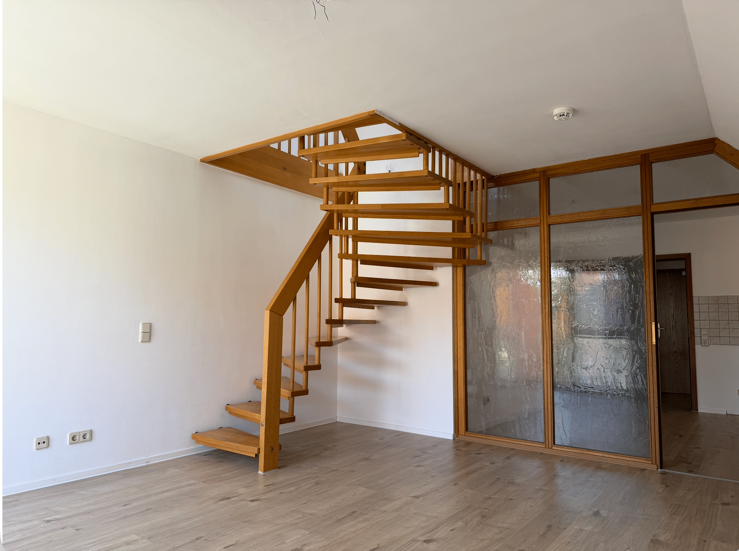 2 Zimmer Maisonette Wohnung – Innenstadtnähe –