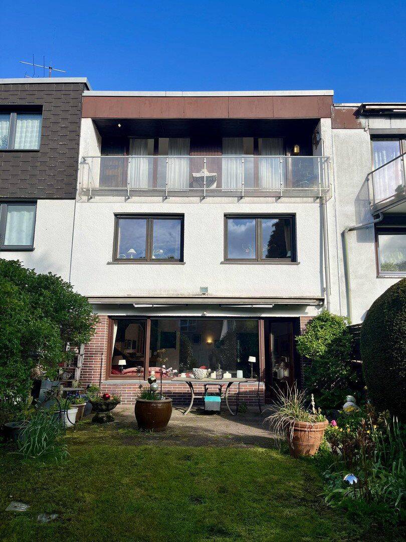 150 m² Familienhaus mit Garten, Garage & Stellplatz in W-Katernberg, 42113 Wuppertal (Elberfeld)