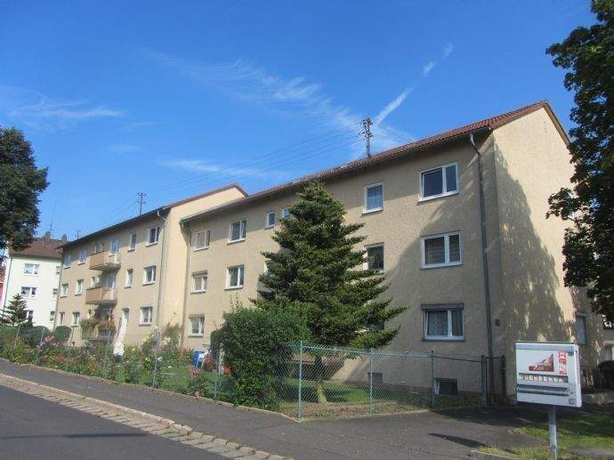 Mitterteich – super Anbindung NEU renoviert! 3-Zi.-Wohnung in Mitterteich zu vermieten!, 95643 Tirschenreuth