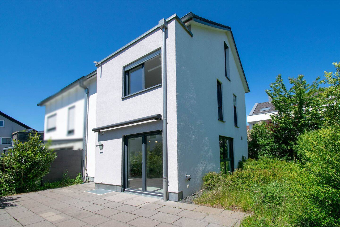 Einziehen und Wohlfühlen – Moderne Doppelhaushälfte in attraktiver Wohnlage von S-Zuffenhauen, 70439 Stuttgart (Neuwirtshaus Stammheim Zuffenhausen)