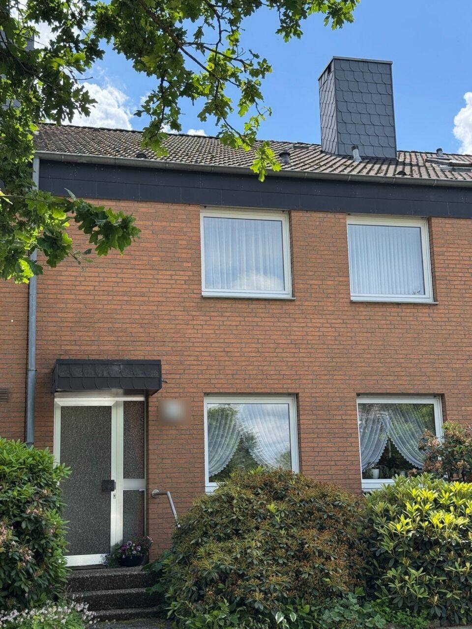 Gepflegtes Reihenmittelhaus mit viel Platz in familienfreundlicher Lage von Osnabrück Eversburg, 49090 Osnabrück (Eversburg Hafen Haste Pye Sonnenhügel)