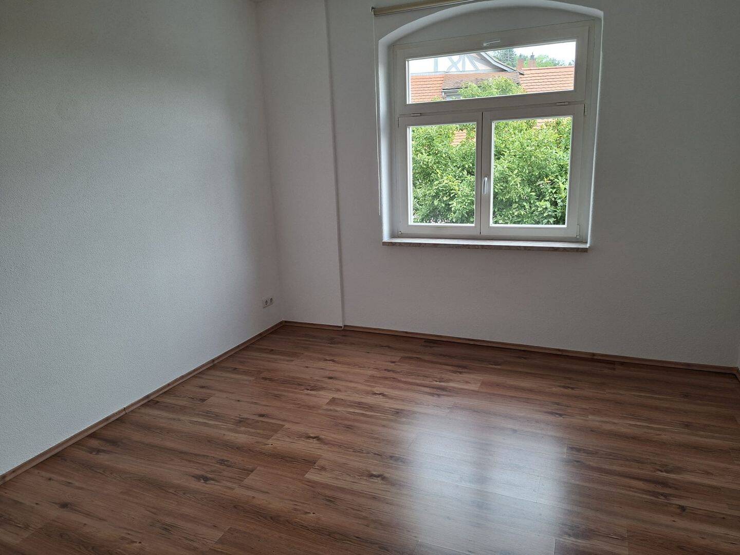 Wunderschöne 4 Raum Etagenwohnung in ruhiger Lage, 1662 Meißen