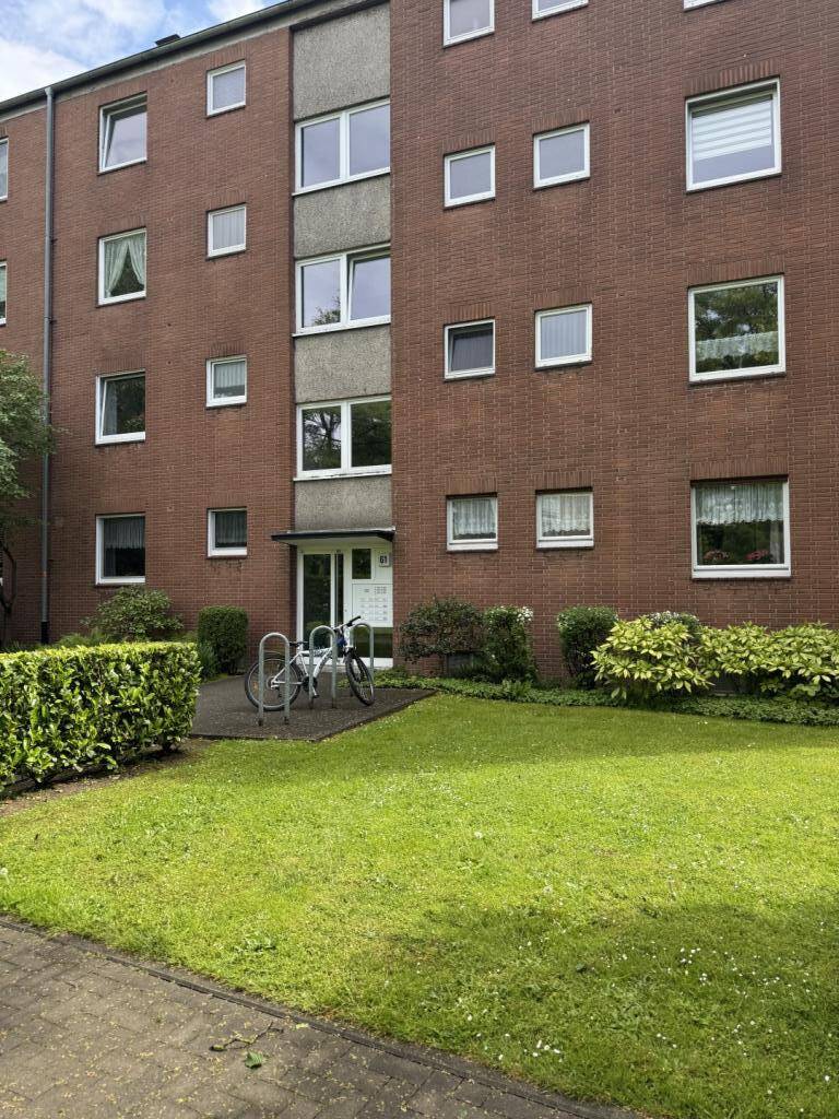 2-Zimmer-Wohnung mit Balkon in Düsseldorf Garath, 40595 Düsseldorf (Benrath Garath Hellerhof Urdenbach)