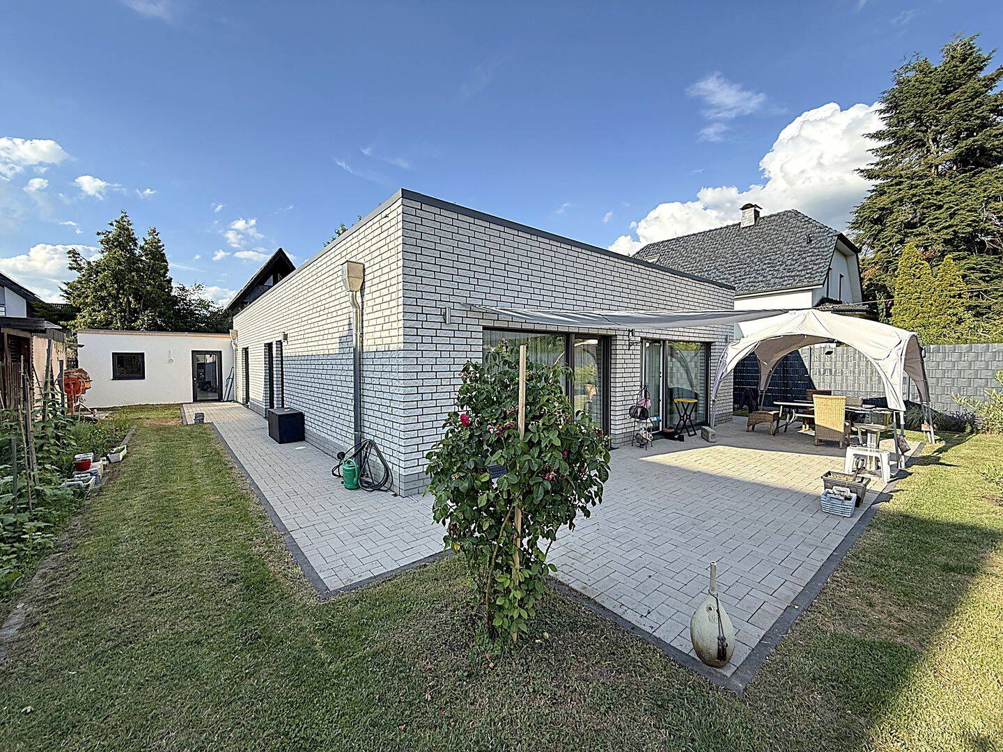 Bild 2