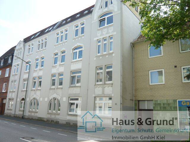 Helle 3-Zimmer Wohnung in der Wasbeker Straße 77, in Neumünster zu vermieten!, 24534 Neumünster (Innenstadt)