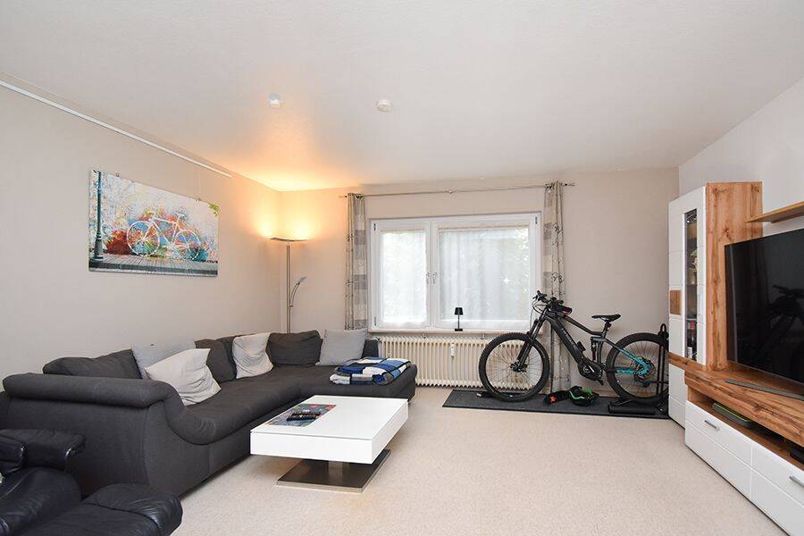 Helle, sehr gepflegte 2-Zimmer-Eigentumswohnung mit Balkon und PKW-Stellplatz…, 38667 Bad Harzburg