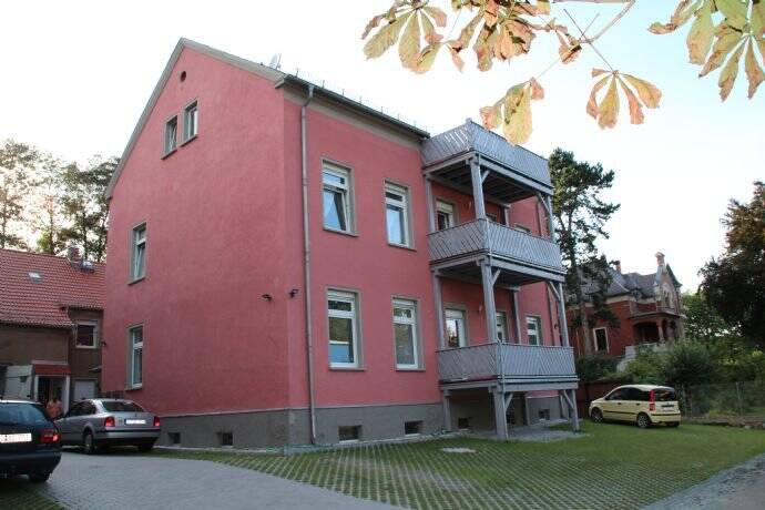 Große helle 4-Zimmer Etagen-Wohnung mit Balkon in Ronneburg, 7580 Ronneburg