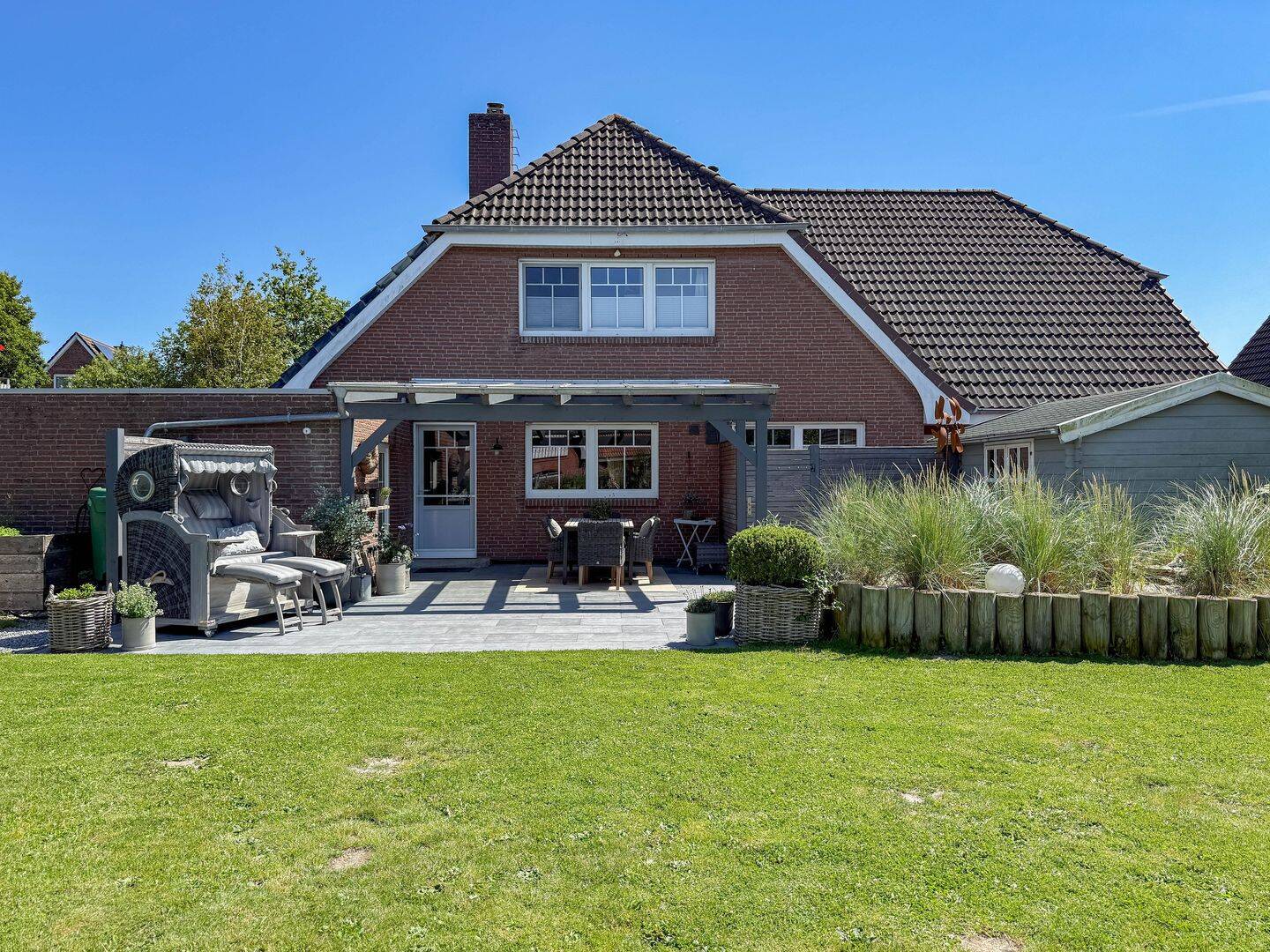 Nordsee | Zuhause | Möglichkeiten Zwei Einheiten – Selbst genießen, Vermieten oder beides, 25761 Büsum