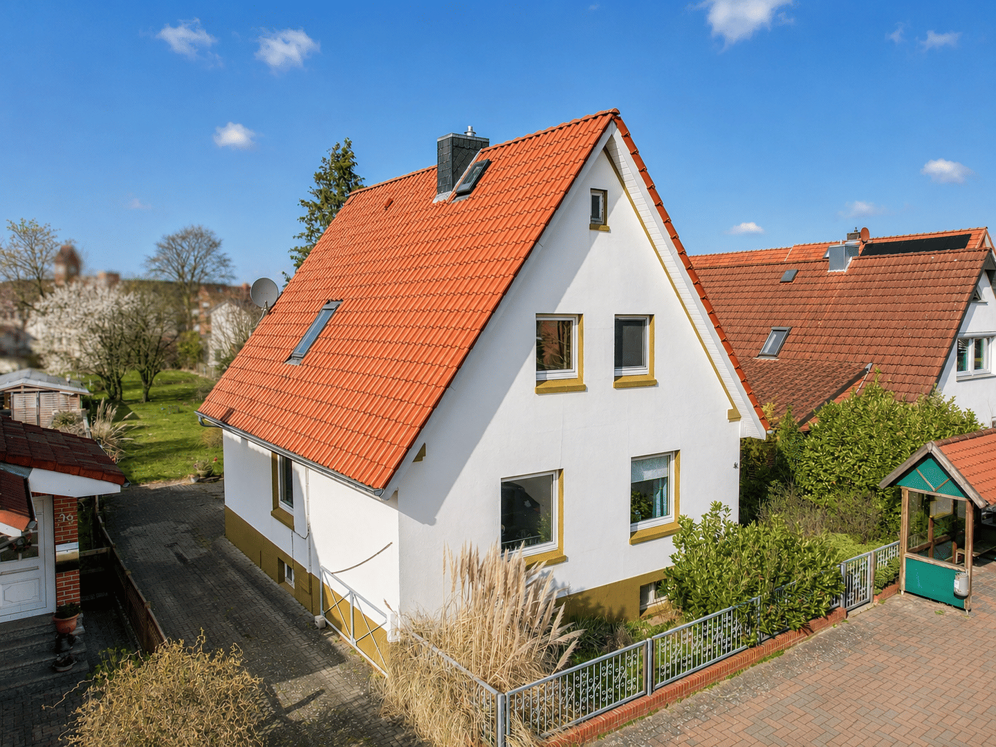 Einfamilienhaus mit großem Grundstück in Schiffdorf-Spaden, 27619 Schiffdorf