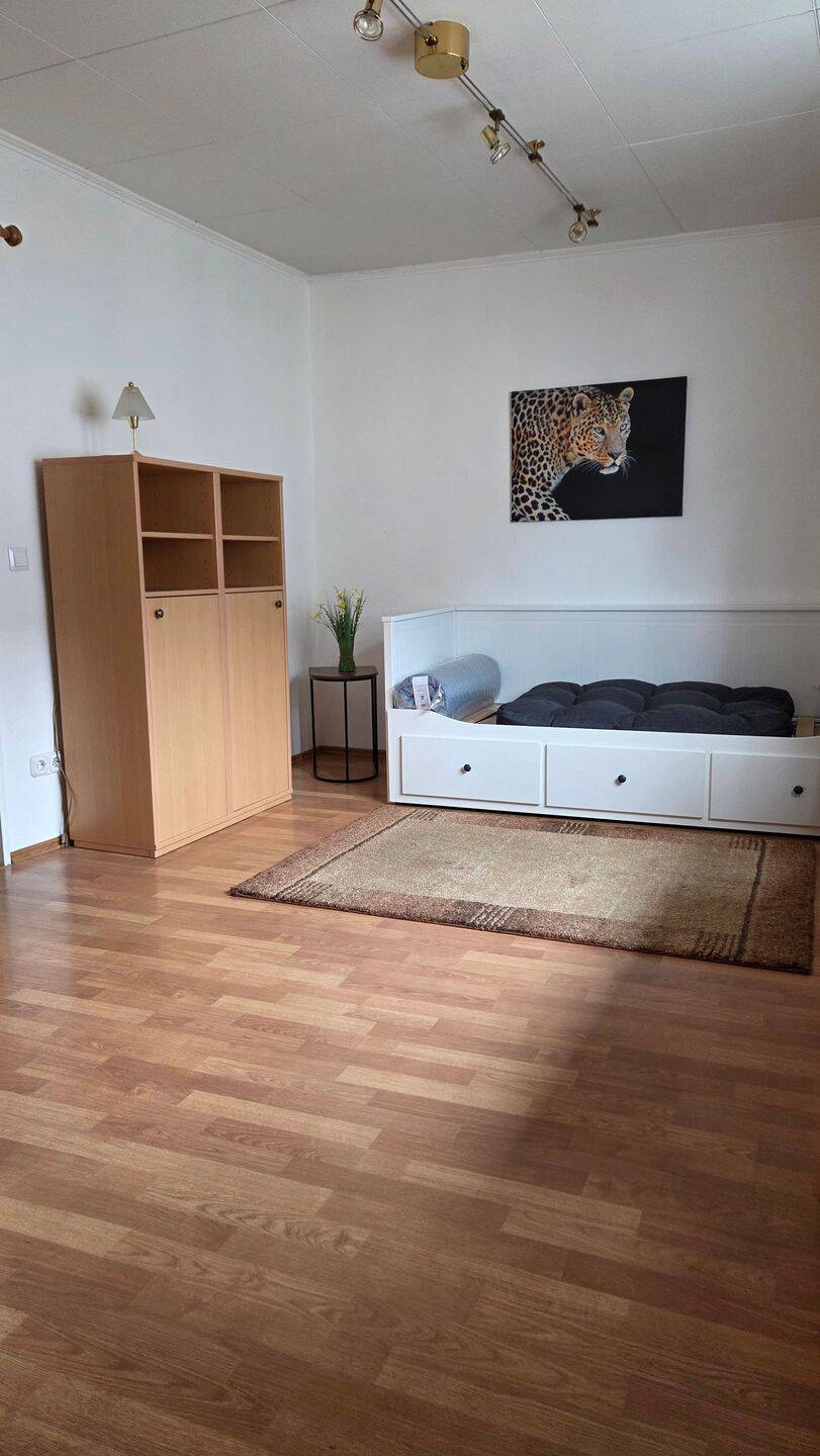 Gemütliche 1 Zimmer Wohnung mit separater Küche, 40545 Düsseldorf (Oberkassel)