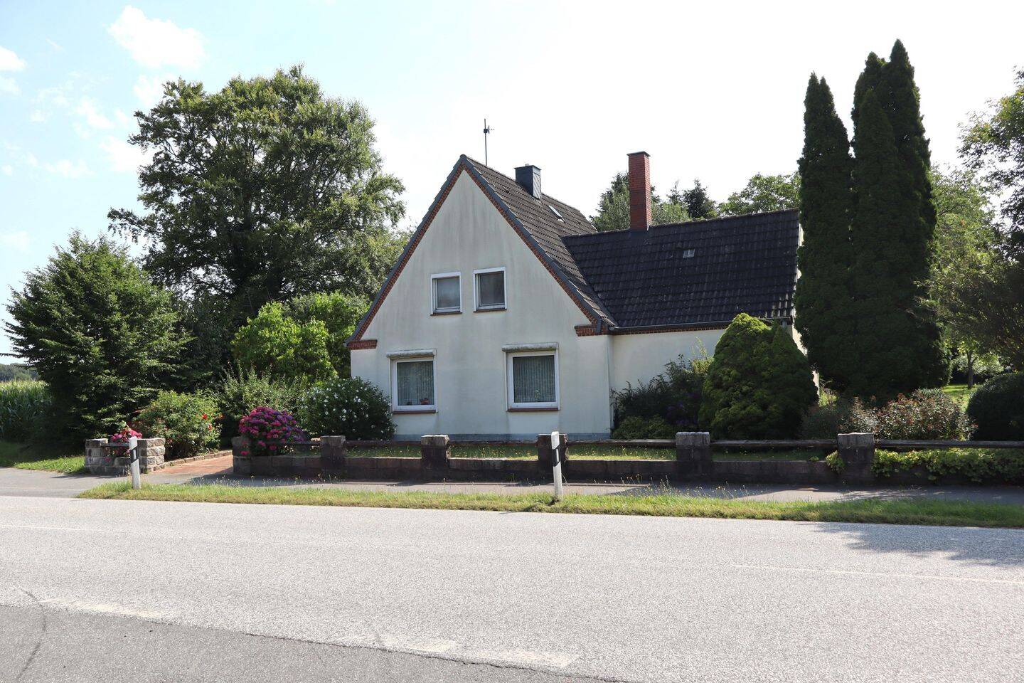 Großes Grundstück mit Obstbäumen, 24594 Jahrsdorf