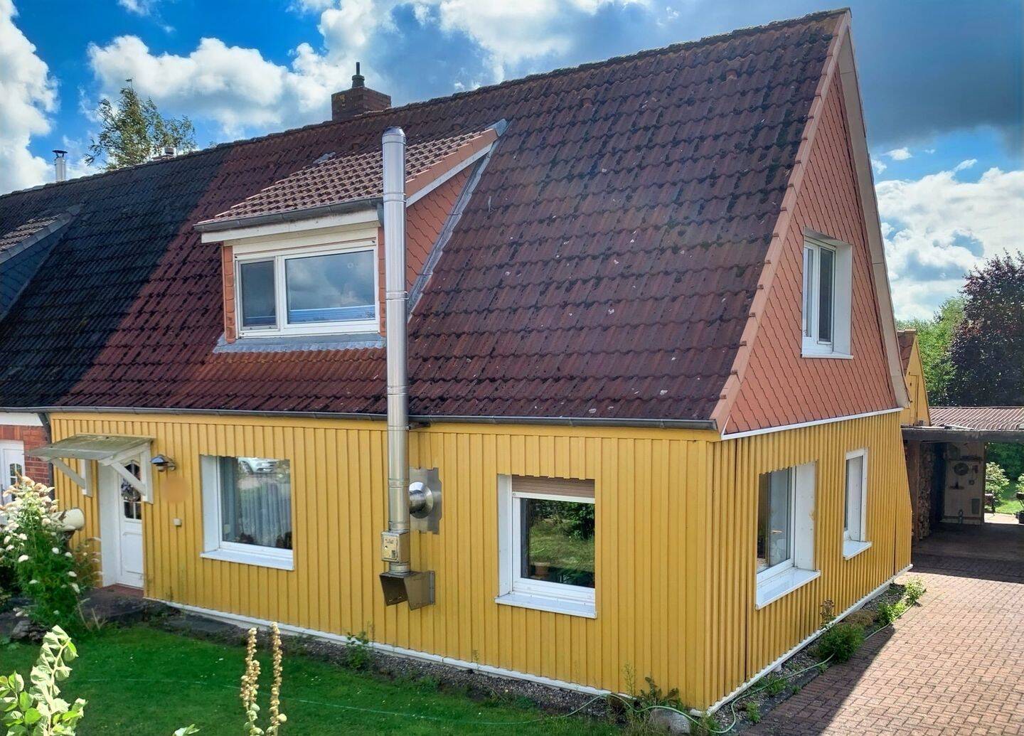 Doppelhaushälfte mit Charakter und tollem Grundstück, 23623 Ahrensbök