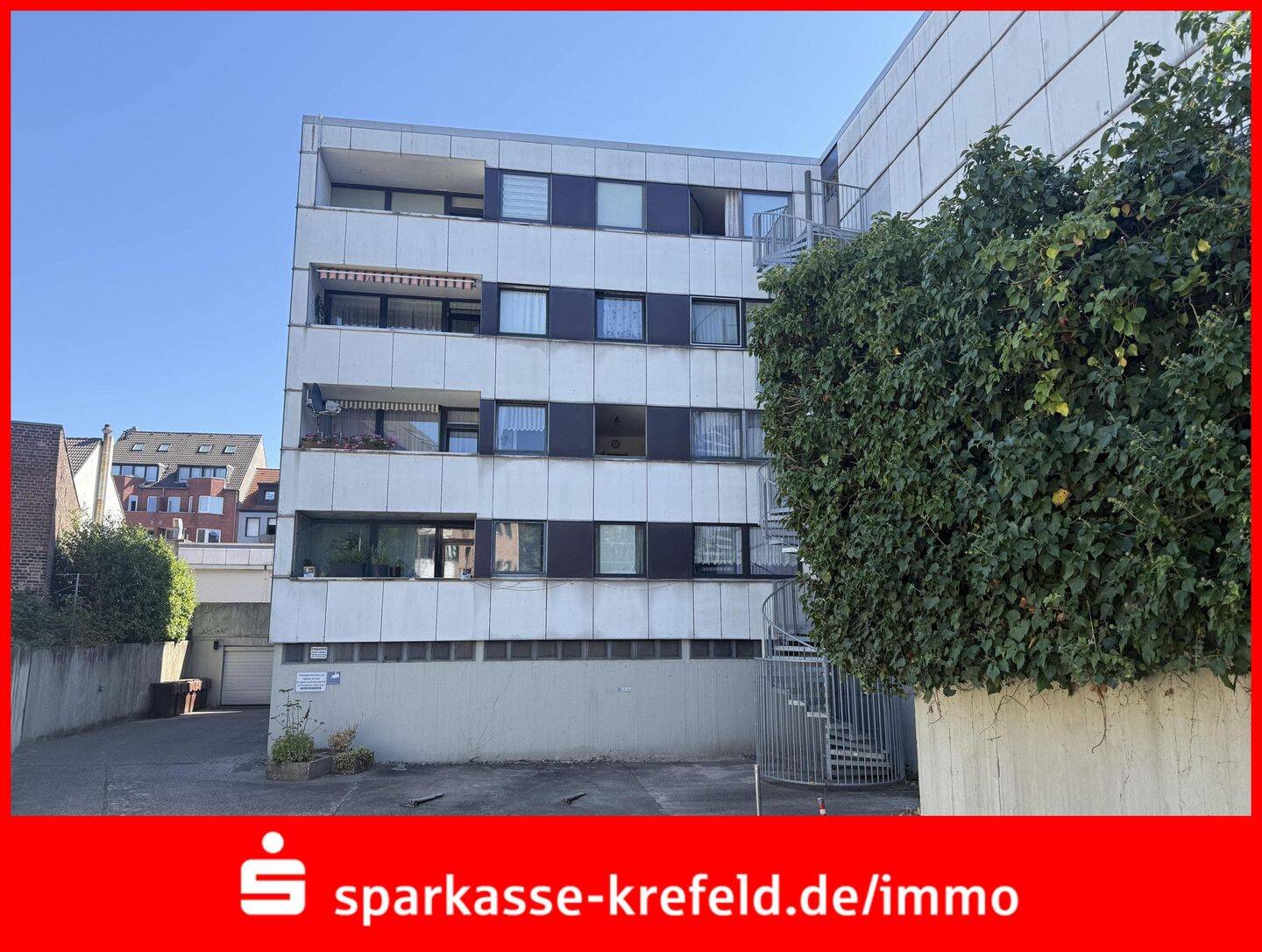 3-Zimmer-Wohnung mit Balkon und Tiefgaragenstellplatz, 47798 Krefeld (Cracau Dießem/Lehmheide Inrath/Kliedbruch Kempener Feld/Baakeshof Stadtmitte)