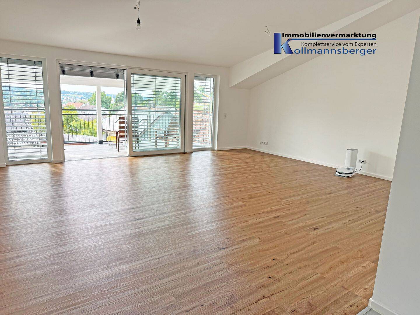 *** TOP *** ausgestattete und neuwertige 3-ZKB Wohnung mit eigenem Zugang * überdachter Balkon * Stellplatz, 85283 Wolnzach