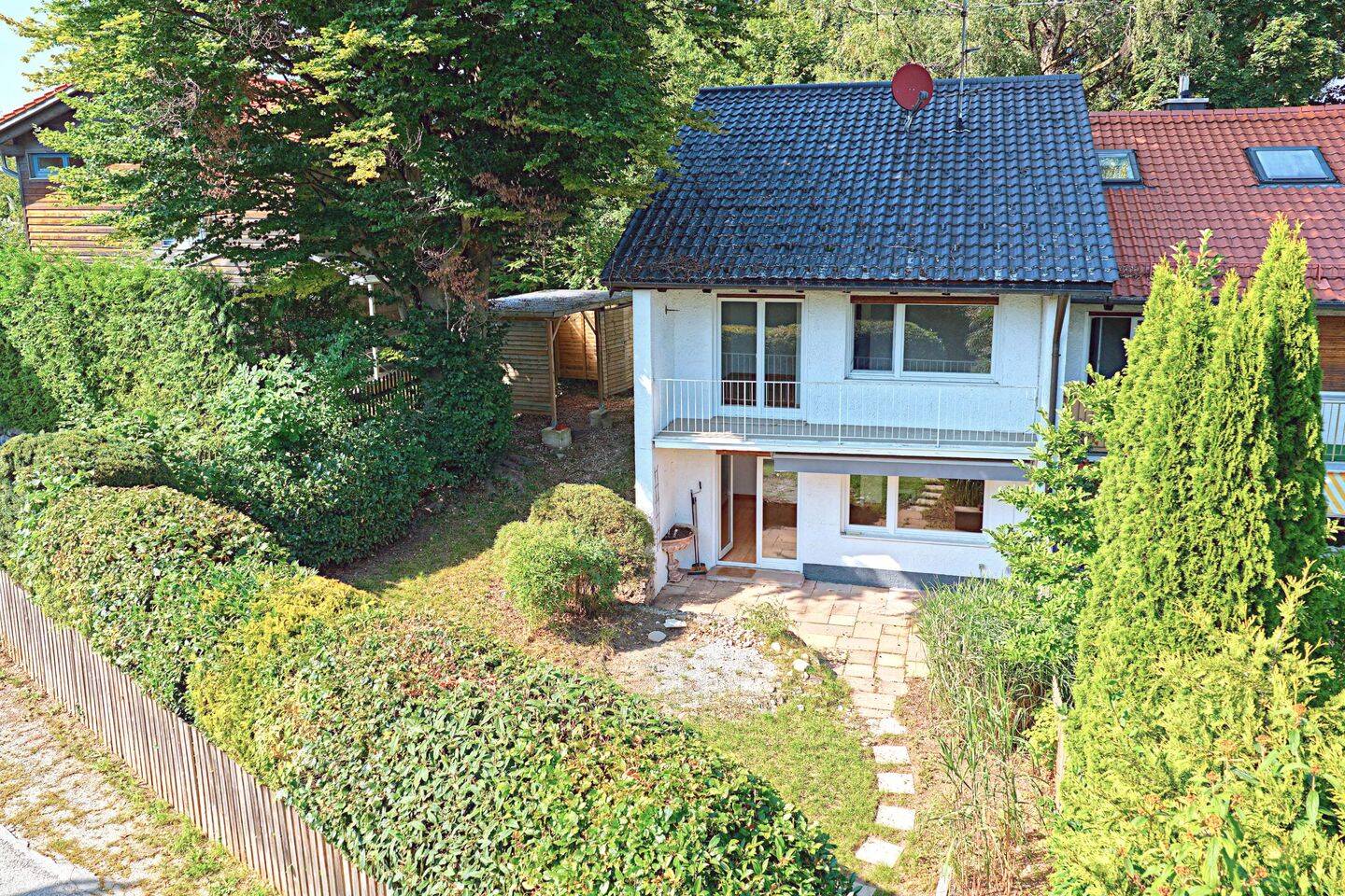 Ein Zuhause mit Garten, Charakter und viel Raum für eigene Ideen, 82067 Schäftlarn