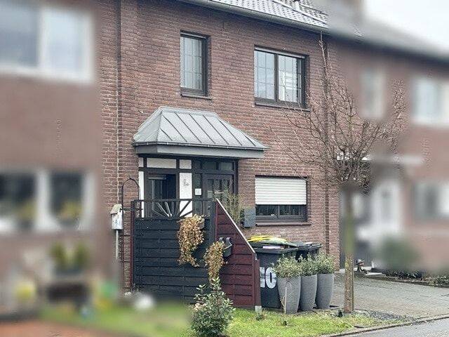 Provisionsfrei für Erwerber* Zwangsversteigerung* EINFAMILIEN-WOHNHAUS (als Reihenmittehaus) mit Garage in Aldekerk, 47647 Kerken