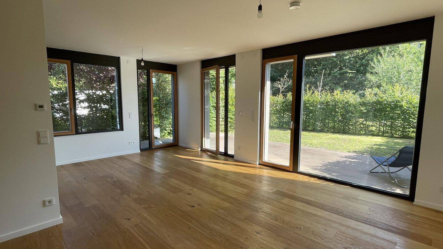 Tolle 2-Zi-Wohnung (A+) mit Top-Ausstattung, EBK, Terasse & Garten, 15741 Bestensee