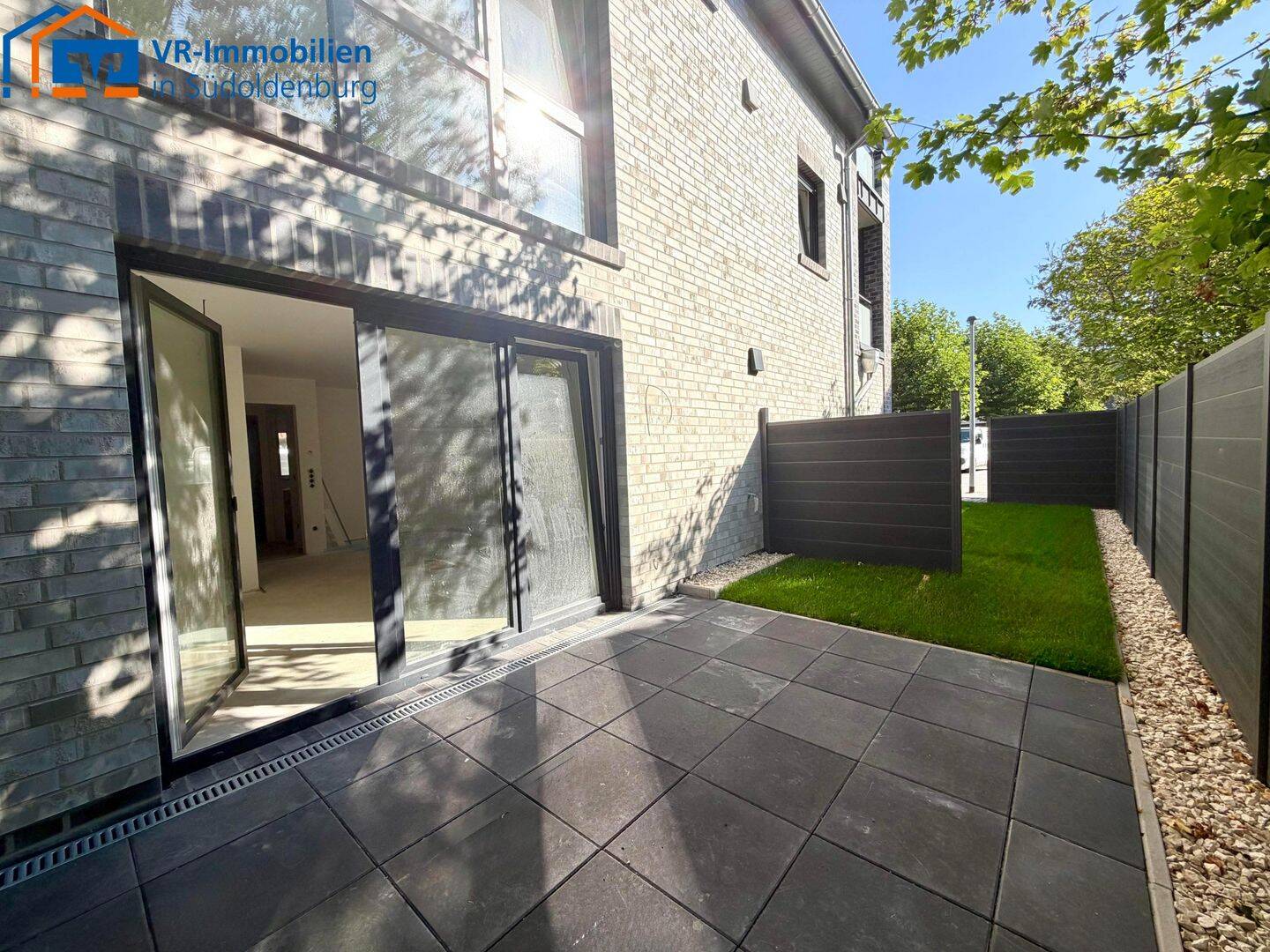 Neubau-Erstbezug: Attraktive 2-Zimmer-Wohnung im Erdgeschoss, 49661 Cloppenburg