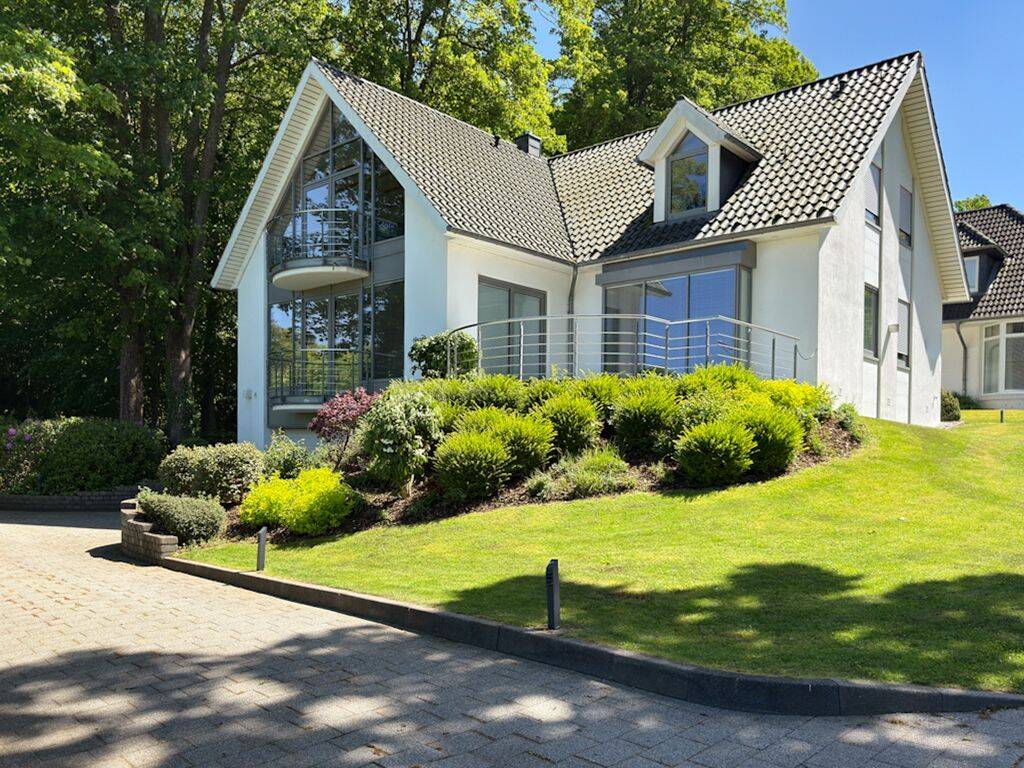 Licht, Weite und Fördeblick – Villa mit unverbaubarer Aussicht, 24960 Glücksburg (Ostsee)