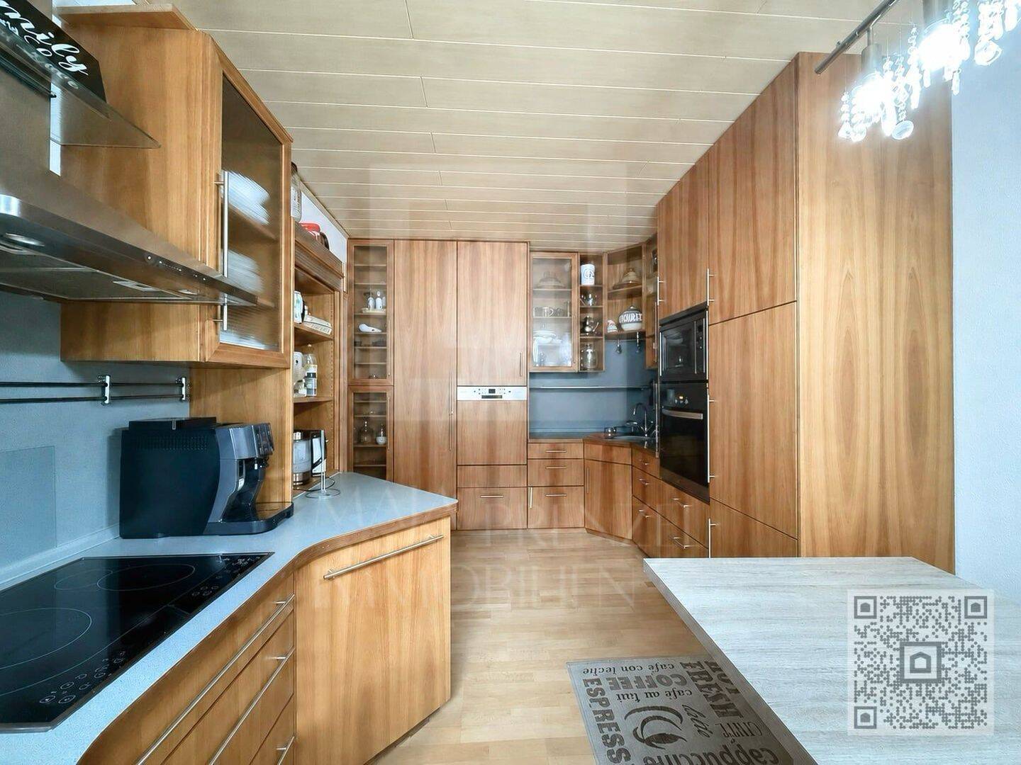 Gut geschnittene 3 Zi Wohnung mit Balkon in Burgfarrnbach, 90768 Fürth
