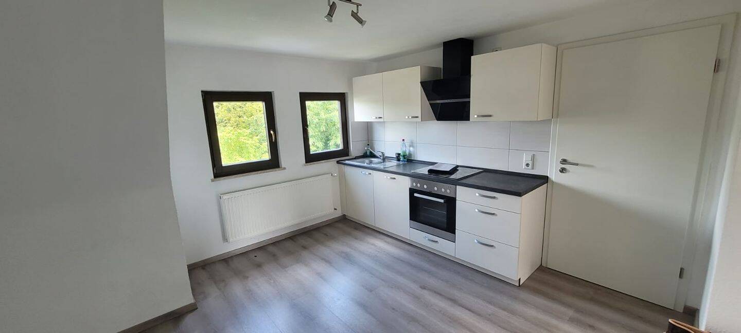 Kurzfristig verfügbar! 2 Zimmer-Wohnung im DG mit Gartennutzung, 65520 Bad Camberg