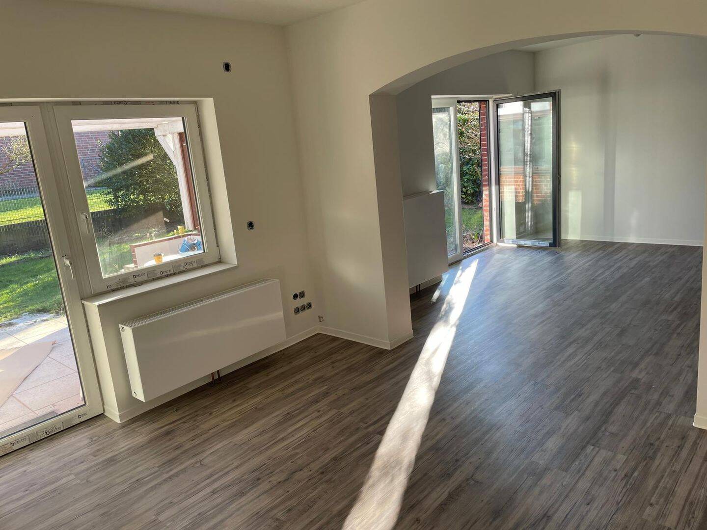 3,5‑Zimmer‑Wohnung mit Doppelhaus‑Charakter, Garten, Garage und Hobbykeller, 21149 Hamburg (Harburg Hausbruch Neugraben-Fischbek)