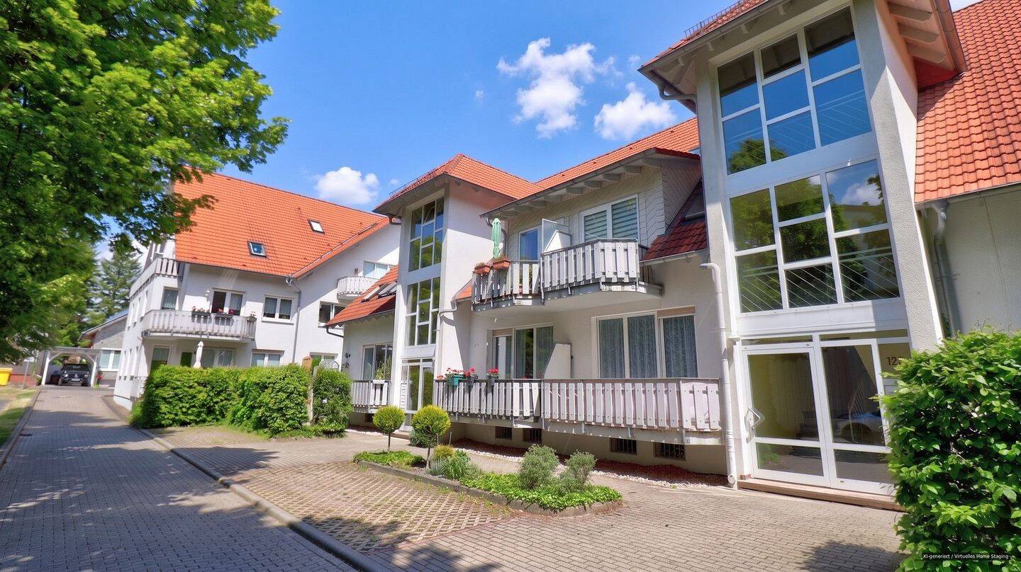 Lichtdurchflutete Dachgeschoss-Wohnung mit 3 Zimmern und Tiefgaragenstellplatz, 99974 Mühlhausen/Thüringen