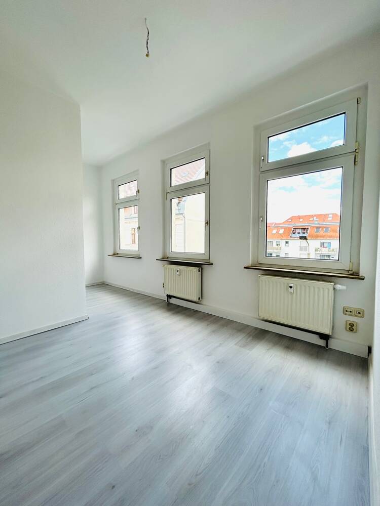 renovierte & attraktive 1-Raum Wohnung in Dölitz ab sofort zu vermieten, 4279 Leipzig (Dölitz-Dösen Lößnig)