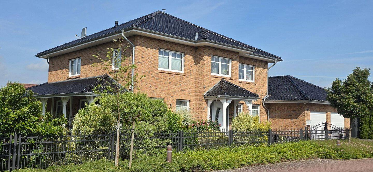 Familientraum im Bremer Speckgürtel: Moderne Stadtvilla mit Erdwärme, KfW 40 und A+ Energie, 27339 Riede