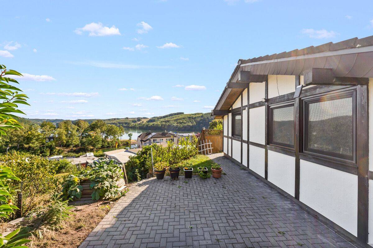 Ferienhaus mit Blick auf die Lister – Erstwohnsitz ohne Erbpacht, 58540 Meinerzhagen