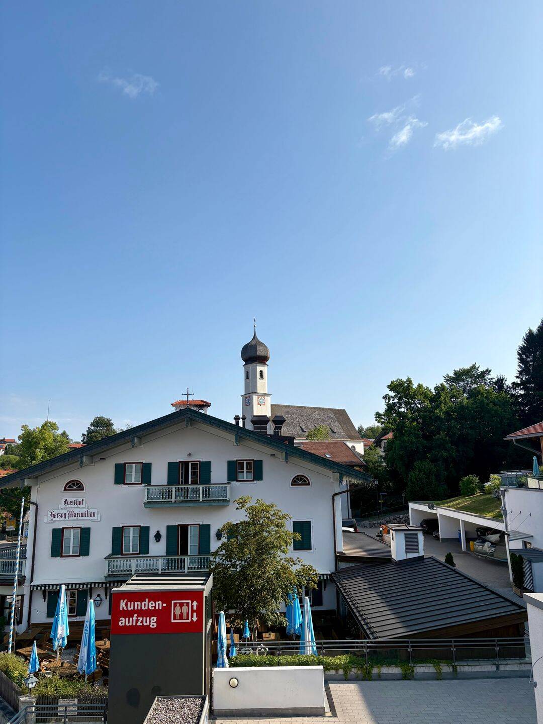 Gmund a. Tegernsee – neuwertig – helle Dachgeschosswohnung, 83703 Gmund a. Tegernsee