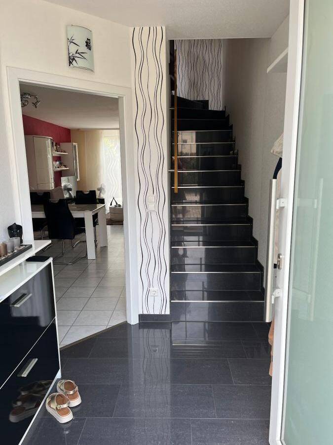Provisionsfrei* RMH mit Garten und Stellplatz, Effizienzklasse A+, 63452 Hanau