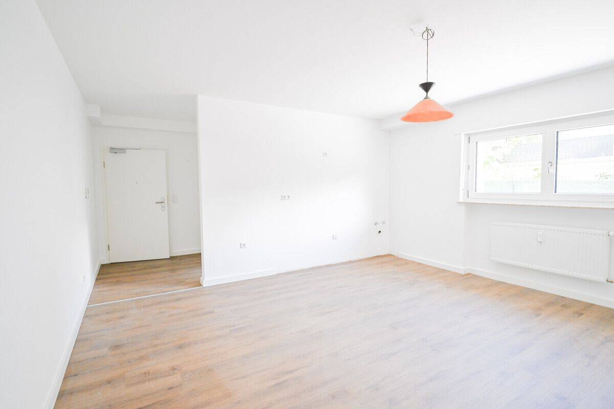 DIETZ: Souterrainwohnung im energetisch sanierten 7-Familienhaus – Nähe Godelsberg und Waldrand!, 63739 Aschaffenburg (Innenstadt Österreicher Kolonie)