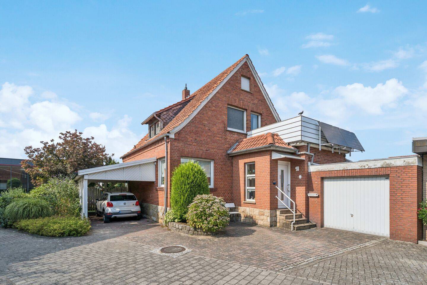 Altbaucharme, harmonische Raumaufteilung und das gewisse Etwas – Einfamilienhaus mit Charakter!, 48477 Hörstel
