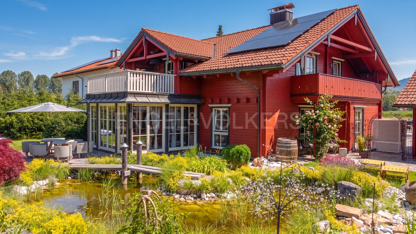 Exklusives Architekten-Holzhaus mit Schlossblick und Alpenpanorama nahe dem Forggensee, 87629 Füssen
