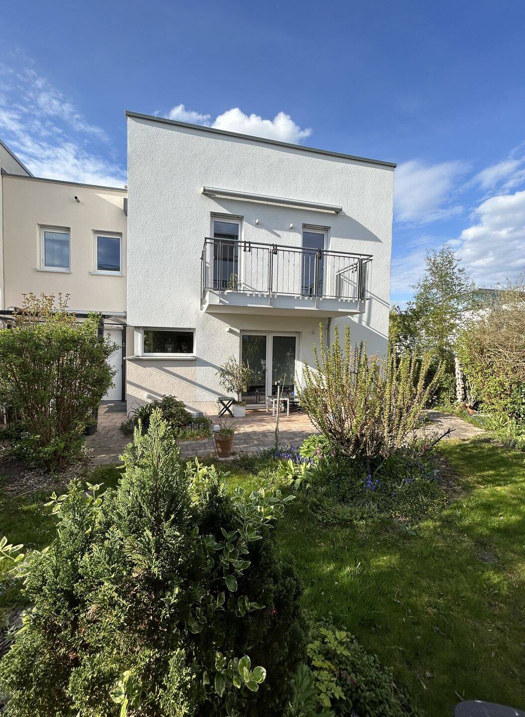 „MODERNES ARCHITEKTENHAUS“, 85435 Erding