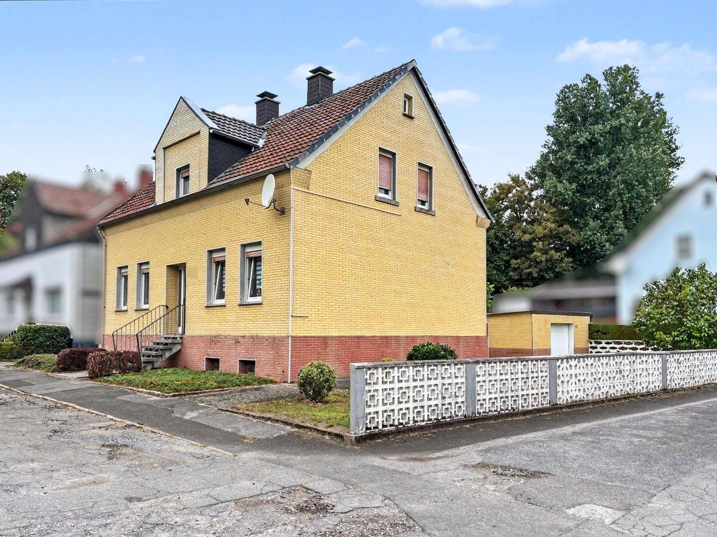 Attraktives Ein- bis Zweifamilienhaus mit Garten und Garage in Hamm – Heessen, 59065 Hamm (Hamm-Mitte Hamm-Norden)