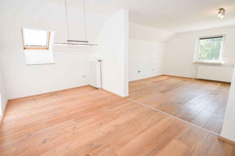 Detmold: Gemütliche 3-Zimmer-Eigentumswohnung mit modernisierter Ausstattung!, 32758 Detmold