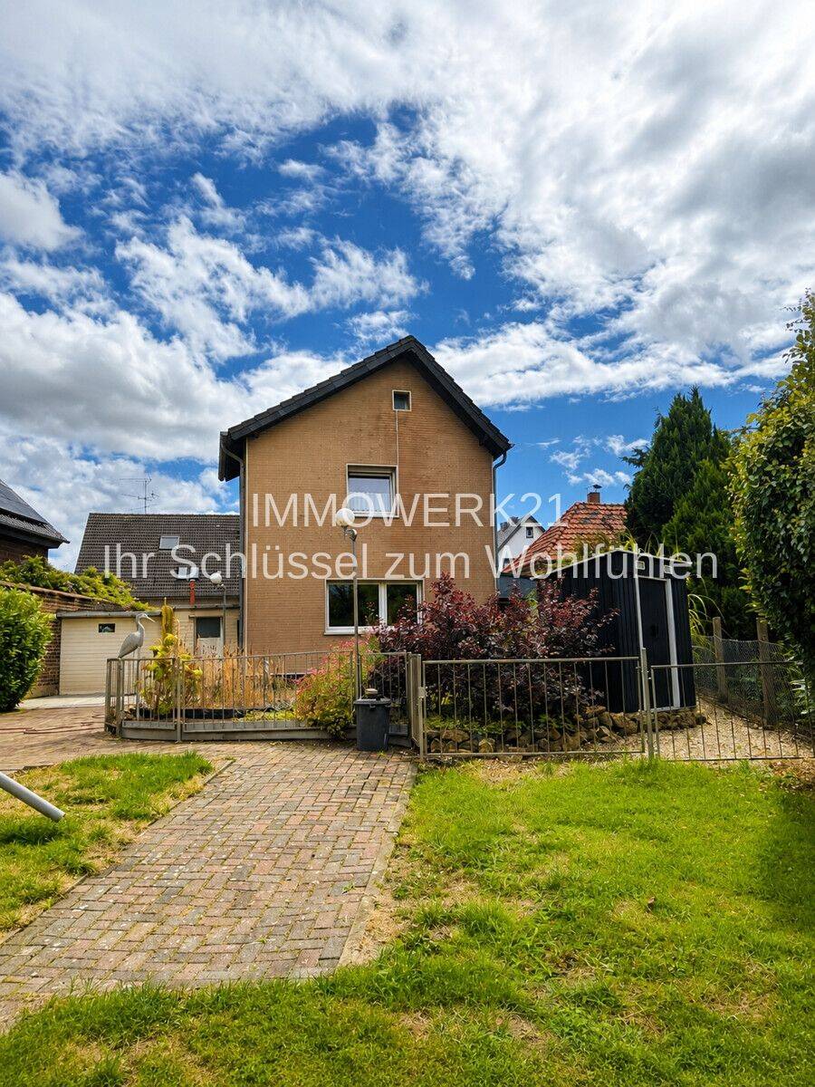Viel Platz für Ihre Ideen – Einfamilienhaus auf ca. 1024m² Grundstück, 53894 Mechernich