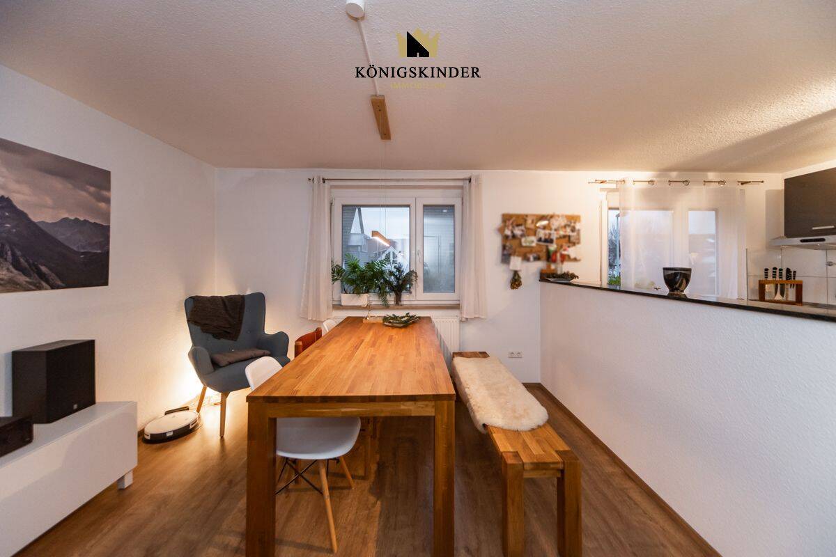 Deizisau: Komplett modernisierte Doppelhaushälfte (neuw. Zustand) inkl. Garten, Garage & Stellplatz, 73779 Deizisau