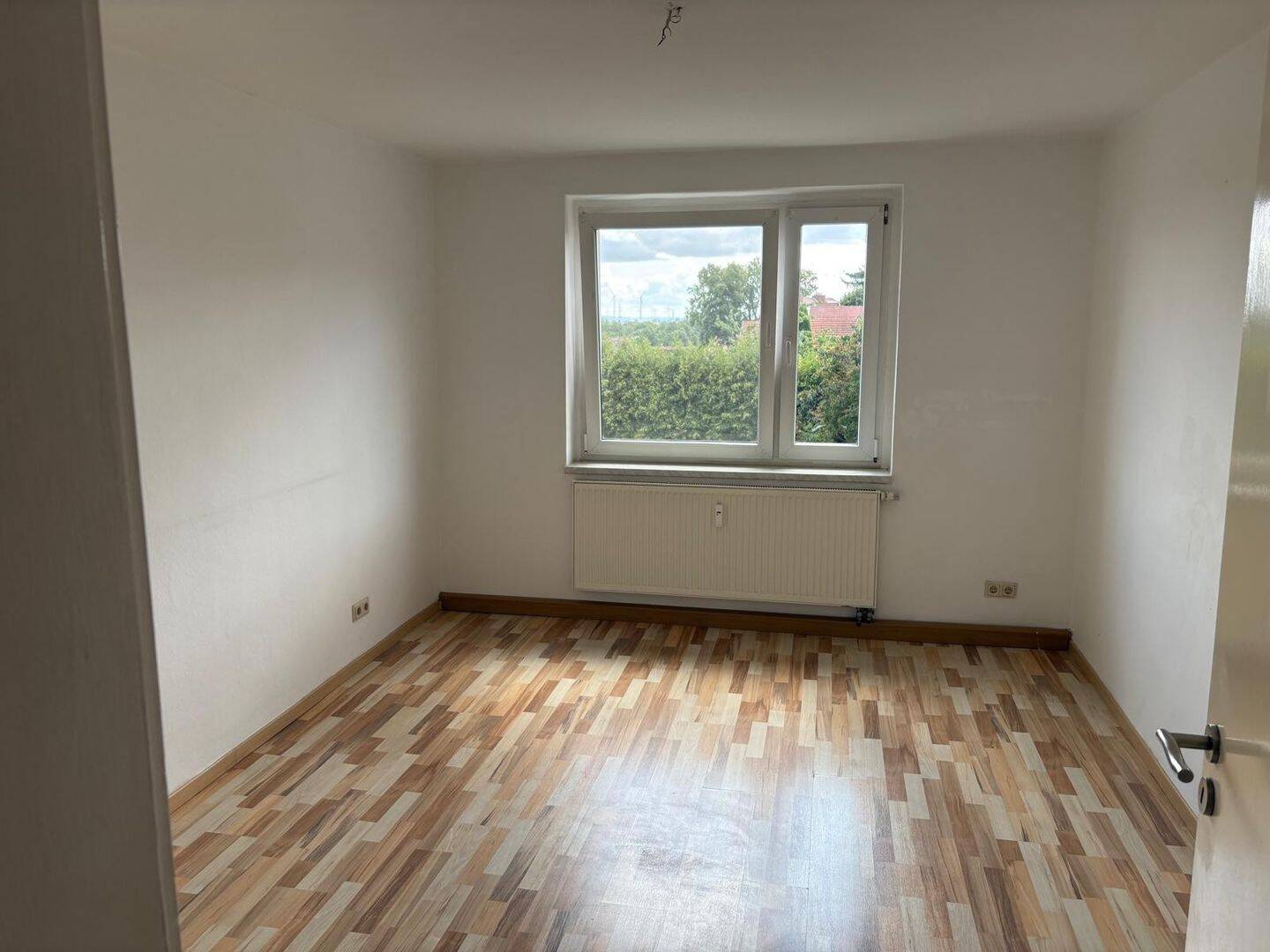 Schöne helle und sofort verfügbaren, 3 Zimmerwohnung zu vermieten, 99955 Kutzleben