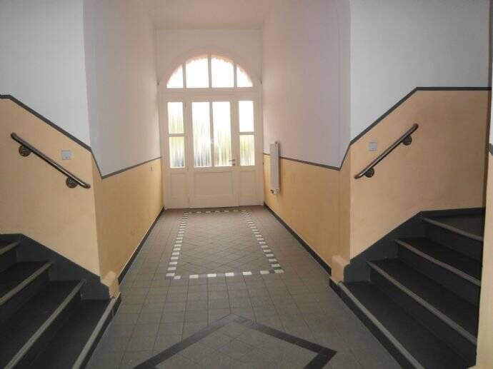 Kleine, feine 2-R-Wohnung mit EBK und Balkon, 6844 Dessau-Roßlau (Innenstadt Mildensee Waldersee)