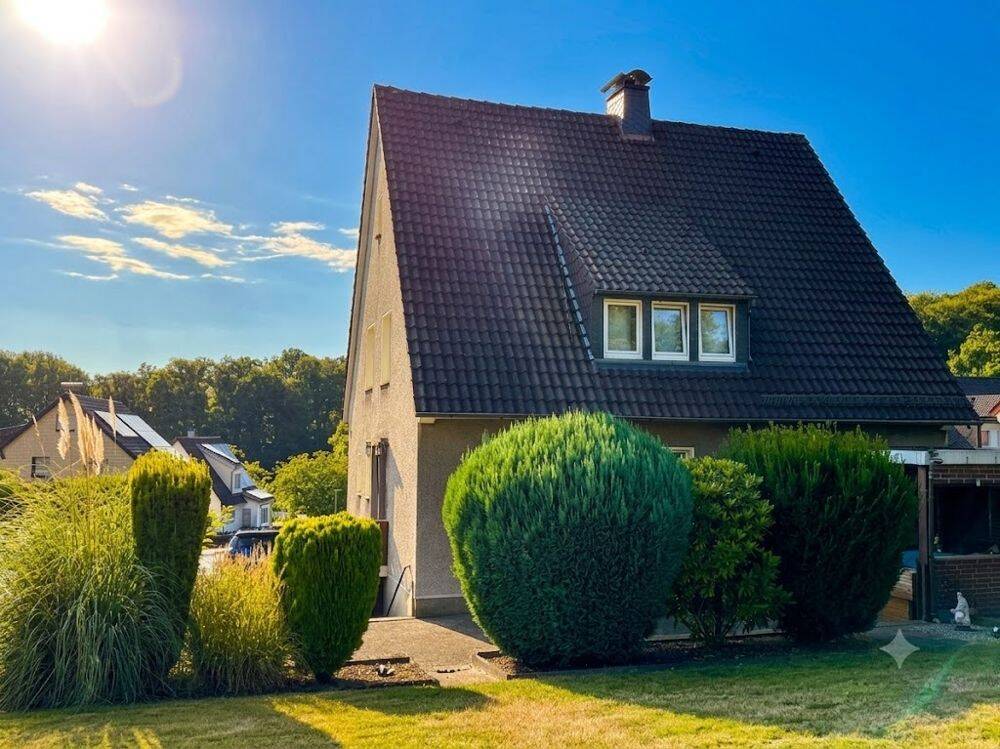 *** Alt trifft Zukunft: Charmantes 50er Jahre-Haus sucht engagierte, junge Familie ***, 49124 Georgsmarienhütte