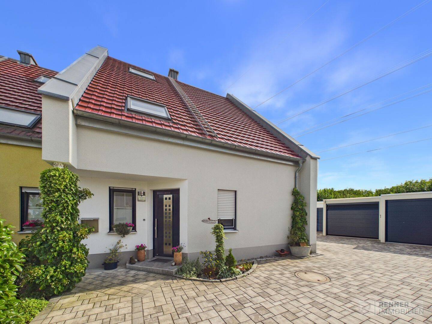 Familienfreundliche Doppelhaushälfte in Postbauer-Heng mit 171 m² in naturnaher Lage, 92353 Postbauer-Heng