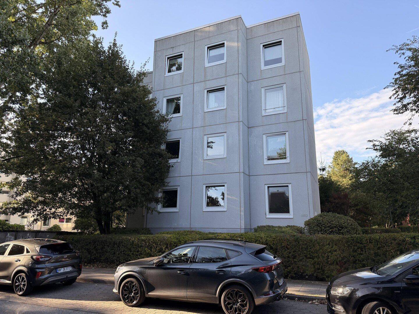 Viel Raum für eigene Ideen: 4 Zimmer mit Westloggia – courtagefrei in Hummelsbüttel, 22339 Hamburg (Hamburg-Nord Fuhlsbüttel Hummelsbüttel)
