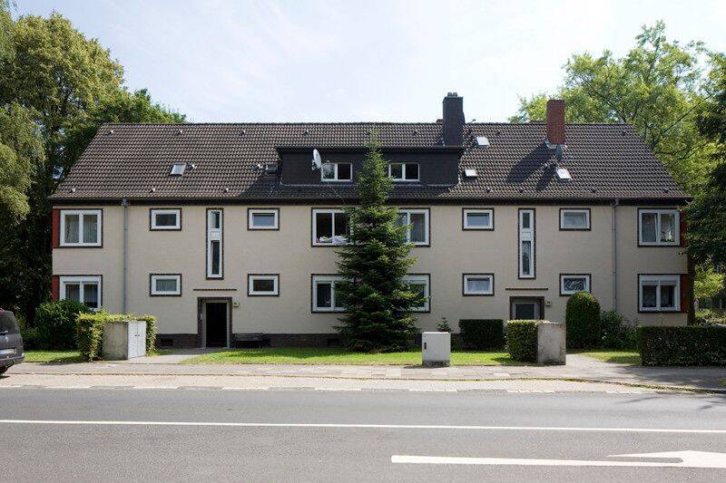 Sanierte 2-Zimmer-Wohnung in Düsseldorf-Reisholz, 40599 Düsseldorf (Benrath Hassels Holthausen Reisholz)