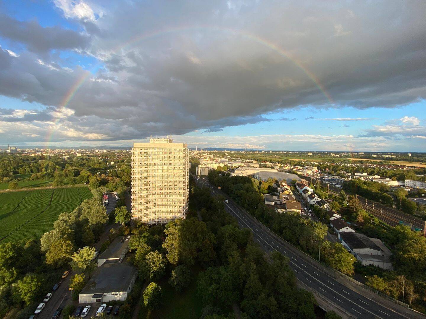 Über den Dächern von Ludwigshafen (3,5 ZKB), 67063 Ludwigshafen am Rhein (Friesenheim/Nord)