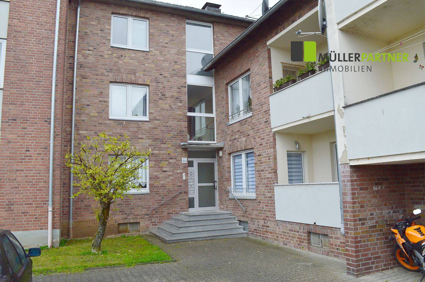 helle Eigentumswohnung mit Balkon und Garage in Linnich, 52441 Linnich