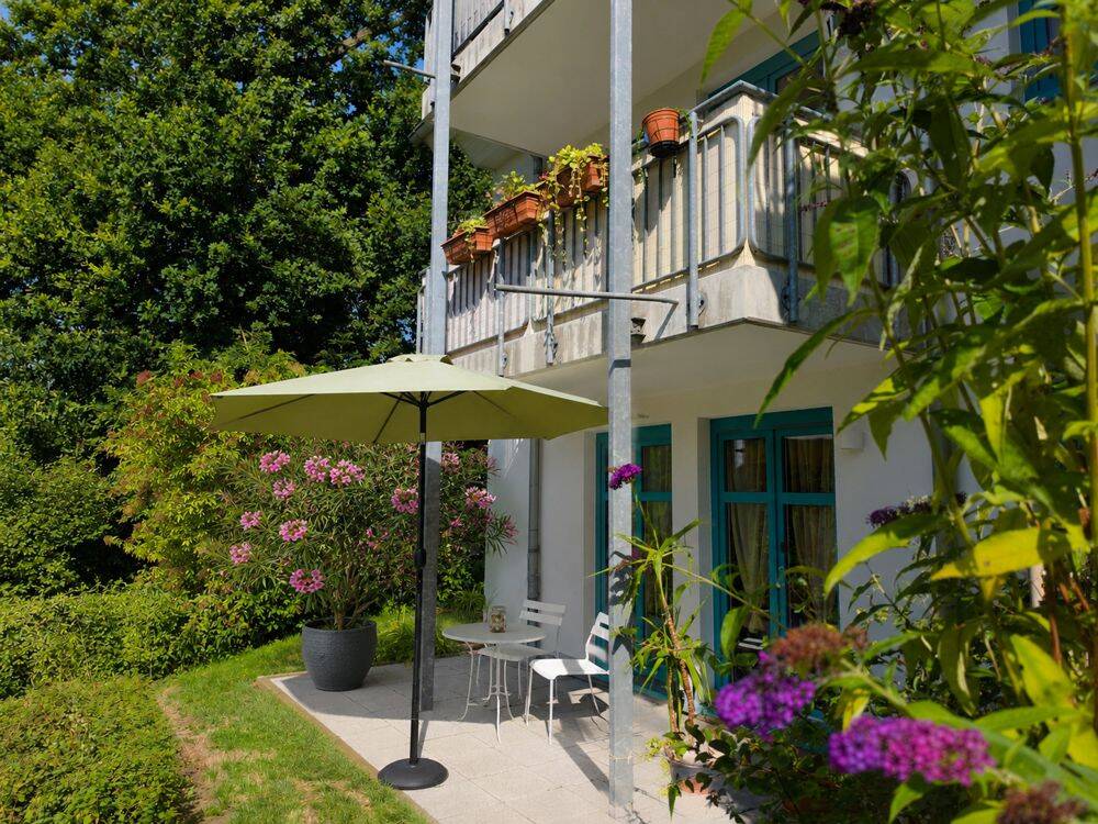 Brandis: Schicke Whg. mit 2 Terrassen und TG-Platz, frei ab 1.10.26, 4821 Brandis